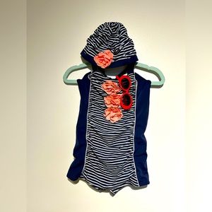 Janie & Jack Girls Swimsuit w/swim cap & sunglasses include, Size 5, Cap 4-5